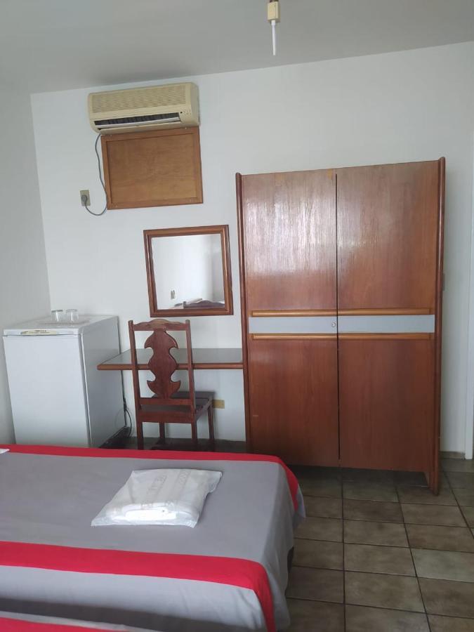 Hotel Mediterraneo Ресифи Екстериор снимка