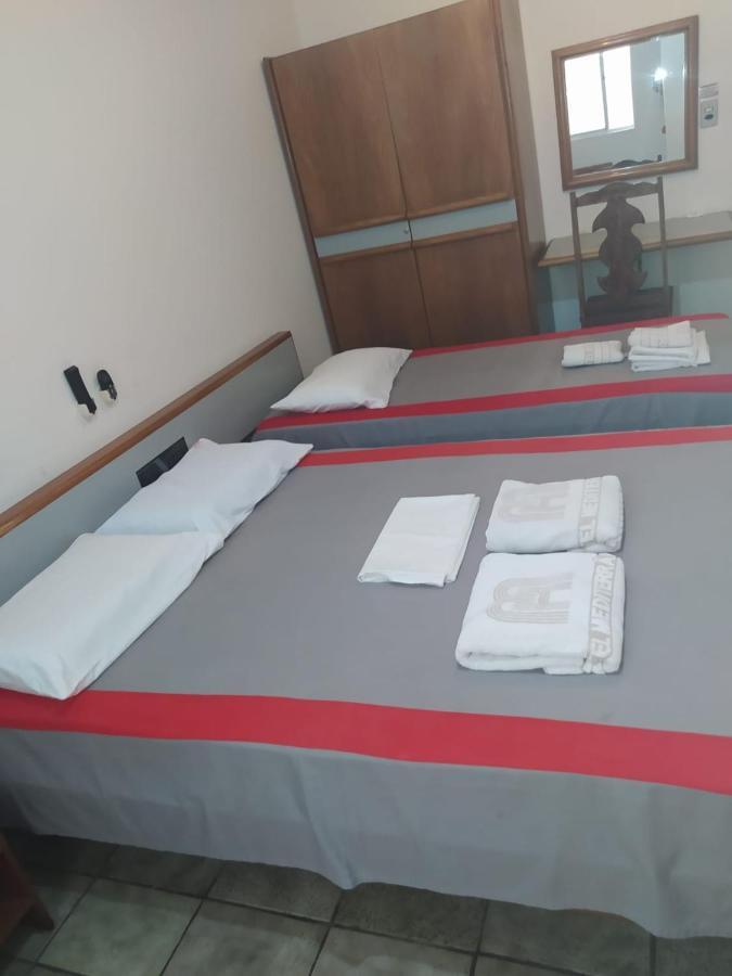 Hotel Mediterraneo Ресифи Екстериор снимка
